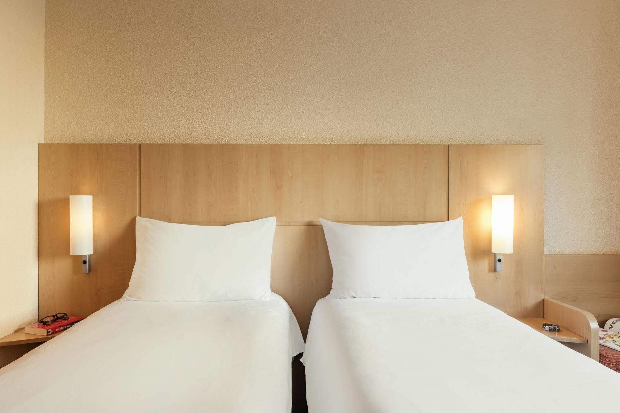 Ibis Geneve Petit Lancy Ξενοδοχείο Εξωτερικό φωτογραφία