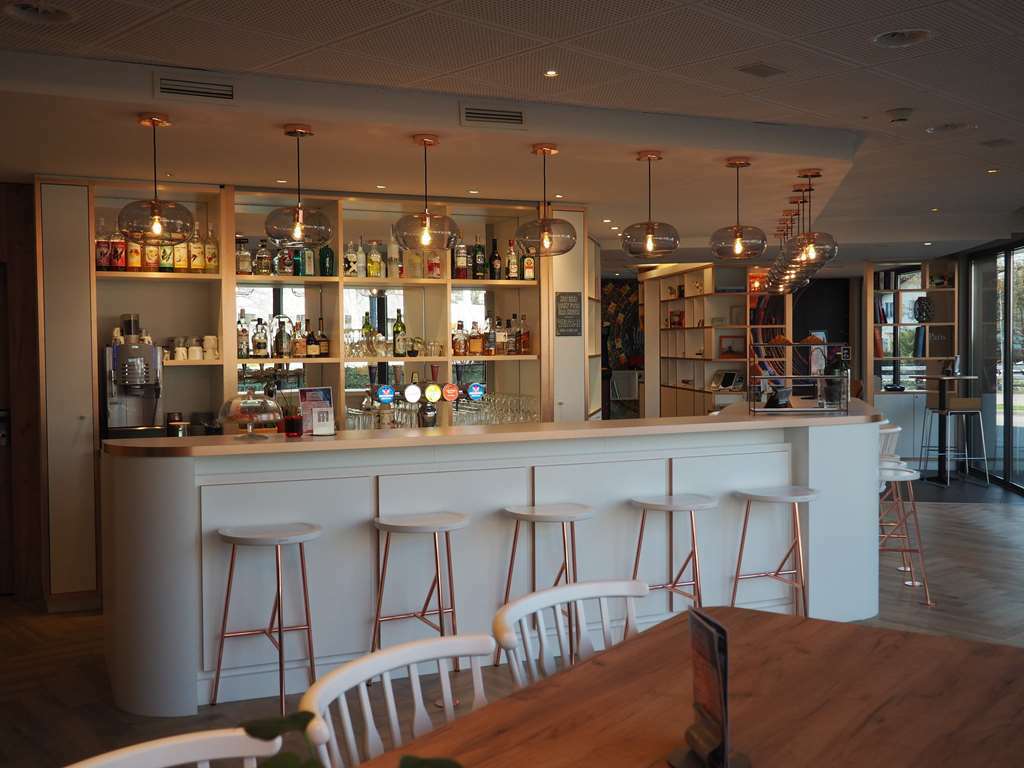Ibis Geneve Petit Lancy Ξενοδοχείο Εστιατόριο φωτογραφία